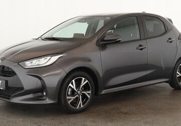 Toyota Yaris 25.900 km 21.684 &euro; Düsseldorf 40233