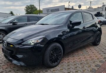 Mazda 2 13.200 km 15.998 &euro; Mönchengladbach 41063