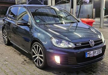 VW Golf 139.000 km 10.500 &euro; mönchengladbach 41061