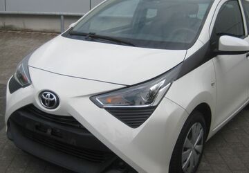 Toyota Aygo (X) 83.500 km 6.500 &euro; Krefeld 47800