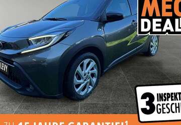 Toyota Aygo X 21.413 km 12.890 &euro; Düsseldorf 40233