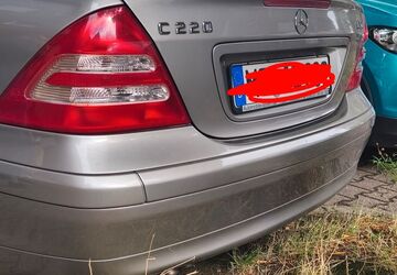 Mercedes-Benz 220 253.000 km 4.300 &euro; Mönchengladbach 41061