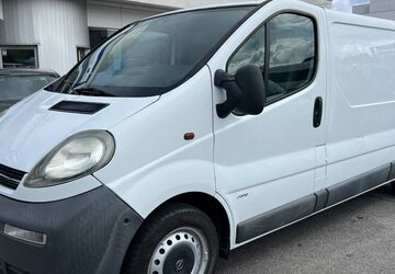 Opel Vivaro 215.777 km 3.990 &euro; Neuss 41469