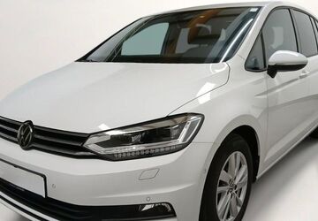 VW Touran 28.000 km 32.585 &euro; Meerbusch 40668