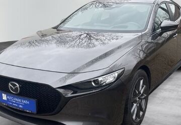 Mazda 3 8.500 km 25.990 &euro; Düsseldorf 40472