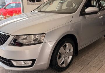 Skoda Octavia 48.795 km 11.490 &euro; Grefrath-Oedt 47929