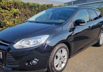 Ford Focus 56.095 km 8.777 &euro; Düsseldorf 40589