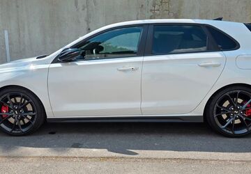 Hyundai i30 27.400 km 30.900 &euro; Mönchengladbach 41061