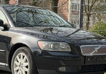 Volvo V50 210.477 km 3.444 &euro; Mönchengladbach 41068