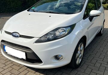 Ford Fiesta 112.000 km 3.950 &euro; Krefeld 47804