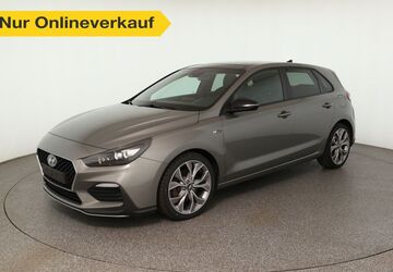 Hyundai i30 56.090 km 17.960 &euro; Düsseldorf 40599