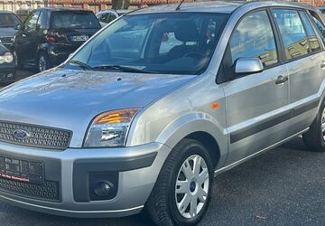 Ford Fusion 69.000 km 3.790 &euro; Mönchengladbach 41063