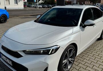 Honda Civic 3.800 km 37.990 &euro; Heinsberg-Dremmen 52525