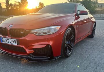 BMW M4 211.050 km 38.900 &euro; Düsseldorf 40472