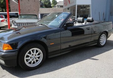 BMW 318i Exclusiv Edition Klimatr.Leder SHZ PDC 220.000 km 5.000 &euro; Neuss 41462