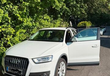 Audi Q3 149.956 km 9.999 &euro; Düsseldorf 40213