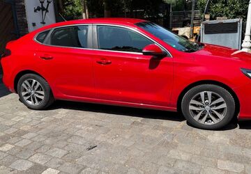 Hyundai i30 159.221 km 7.990 &euro; Neukirchen-Vluyn 47506