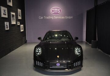 Porsche 992 5.321 km 181.992 &euro; Düsseldorf 40476