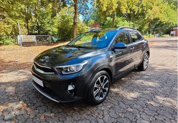 Kia Stonic 107.700 km 7.500 &euro; Viersen 41749