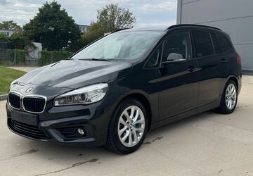 BMW 218 240.000 km 7.950 &euro; Neuss 41460