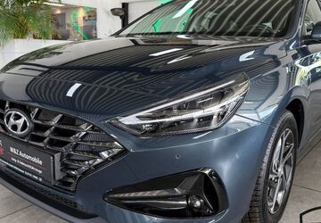 Hyundai i30 21.385 km 18.390 &euro; Kempen 47906
