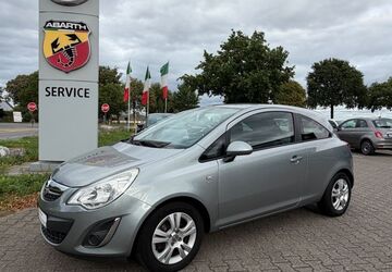 Opel Corsa 140.700 km 2.890 &euro; Grevenbroich 41515