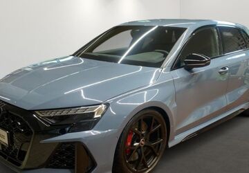 Audi RS3 10.147 km 56.880 &euro; Düsseldorf 40233