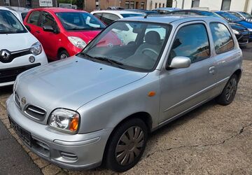 Nissan Micra 71.000 km 2.499 &euro; Krefeld 47807