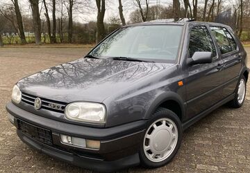 VW Golf 135.810 km 9.400 &euro; Neuss 41469