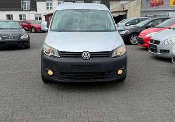 VW Caddy 177.000 km 9.200 &euro; Mönchengladbach 41063