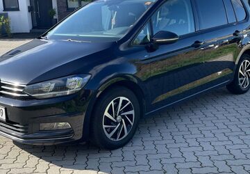 VW Touran 166.500 km 15.450 &euro; Neuss 41472