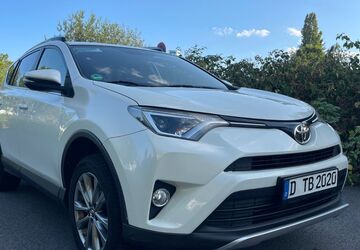 Toyota RAV 4 226.950 km 10.200 &euro; Düsseldorf 40479