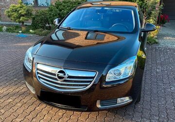 Opel Insignia 93.716 km 9.700 &euro; Erkelenz 41812
