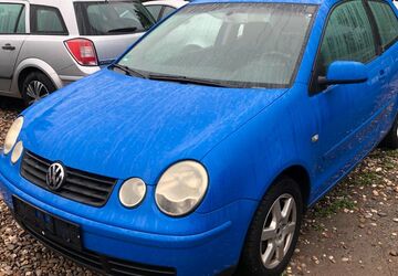 VW Polo 218.652 km 650 &euro; Düsseldorf 40231