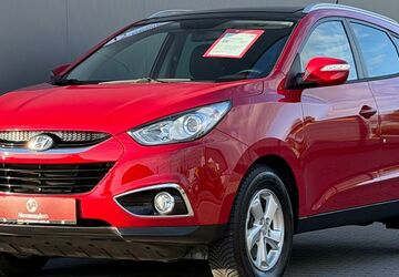 Hyundai ix35 67.000 km 11.990 &euro; Kempen 47906
