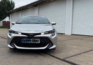 Toyota Corolla 59.000 km 17.500 &euro; DÜSSELDORF 40229