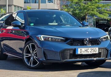 Honda Civic 4.500 km 35.980 &euro; Düsseldorf 40233