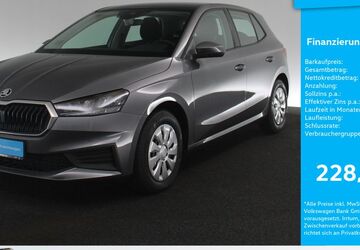 Skoda Fabia 54.259 km 16.590 &euro; Krefeld 47803