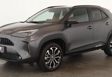 Toyota Yaris Cross 13.300 km 24.384 &euro; Düsseldorf 40233