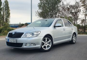 Skoda Octavia 244.000 km 4.699 &euro; Düsseldorf 40595