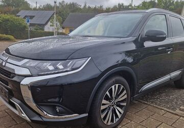 Mitsubishi Outlander 87.500 km 17.450 &euro; Viersen 41748