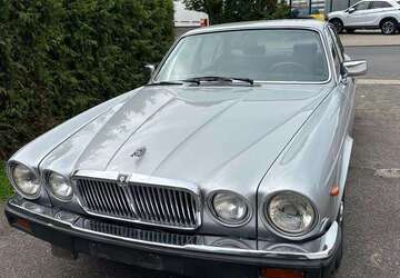 Jaguar XJ6 137.859 km 23.990 &euro; Düsseldorf Niederkassel 40547