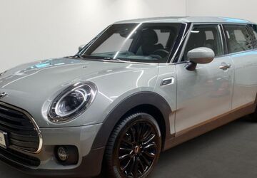 Mini One Clubman 65.361 km 18.290 &euro; Düsseldorf 40233