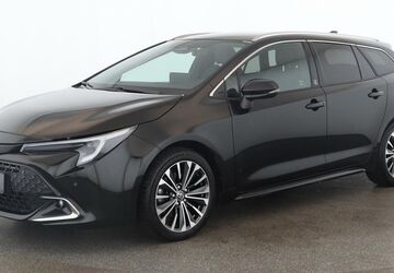 Toyota Corolla 55.300 km 25.384 &euro; Düsseldorf 40233