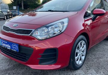 Kia Rio 91.000 km 5.997 &euro; Mönchengladbach 41238