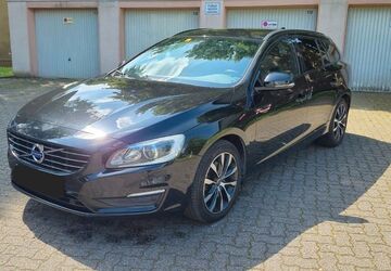 Volvo V60 154.000 km 11.590 &euro; Düsseldorf 40233