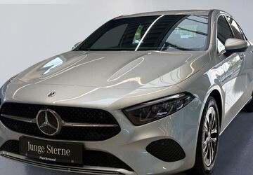 Mercedes-Benz A 180 4.592 km 27.890 &euro; Neuss 41464