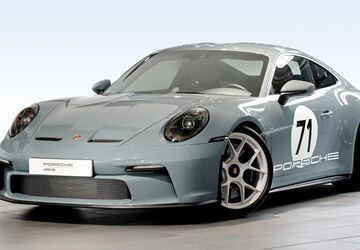 Porsche 992 2.596 km 409.000 &euro; Düsseldorf 40468