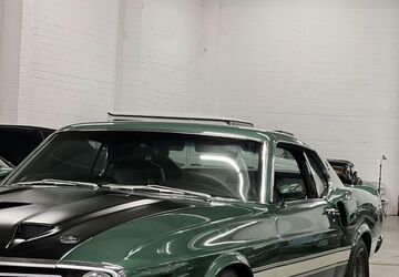 Ford Mustang 168.000 km 109.900 &euro; Krefeld 47805