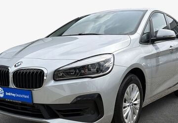 BMW 220 Active Tourer 55.230 km 19.780 &euro; Düsseldorf 40549